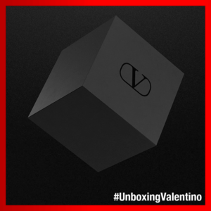 Unboxing Valentino